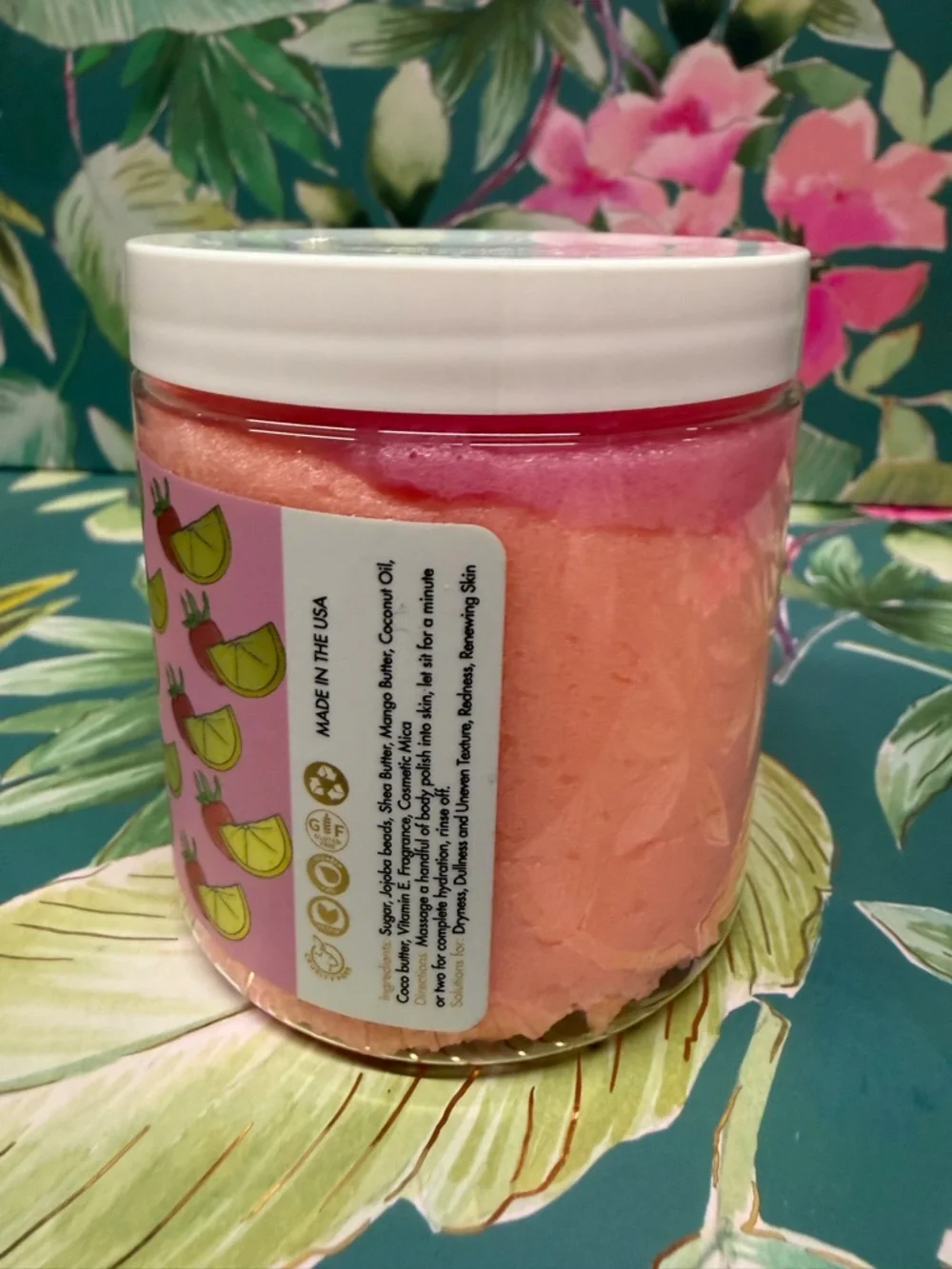 Aminnah Strawberry Citrus Sugar Scrub NWT